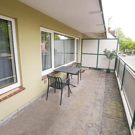 Apartment Komfort Mit Großem Balkon, Parkplatz&wifi - Nord *